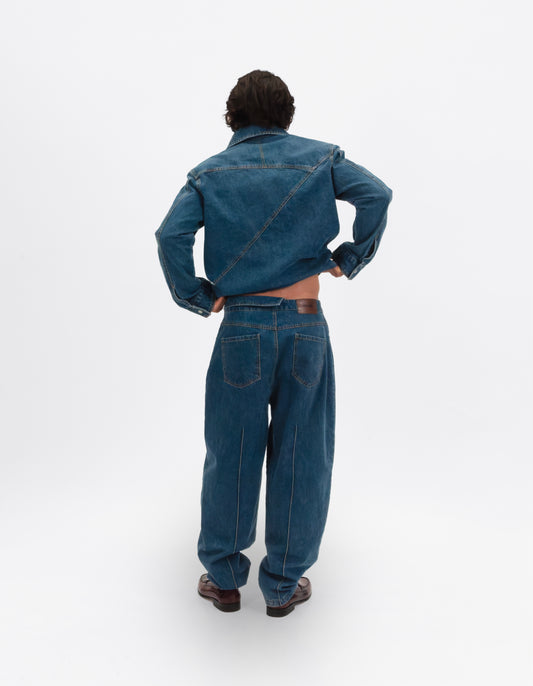 Ballon Jeans de WAENN visto de espalda