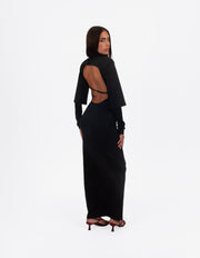 Vestido largo negro ajustado de WAENN con espalda descubierta y detalle de abertura